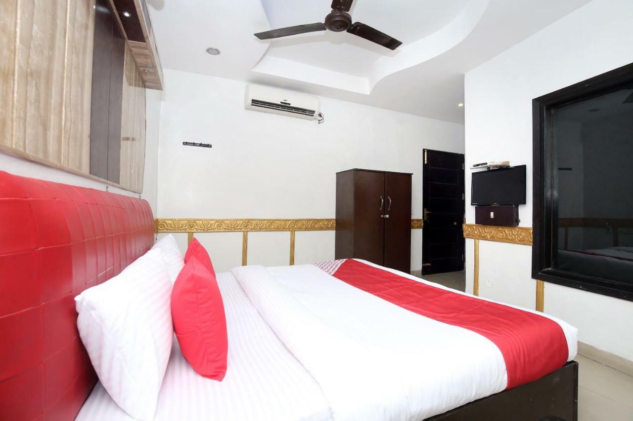 Hotel Oyo 5884 Amante Chandīgarh Exteriér fotografie